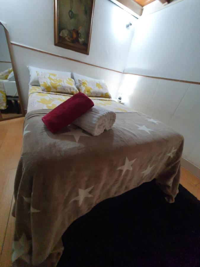 Airbhouse Private Rooms & Apartments Siviglia Esterno foto